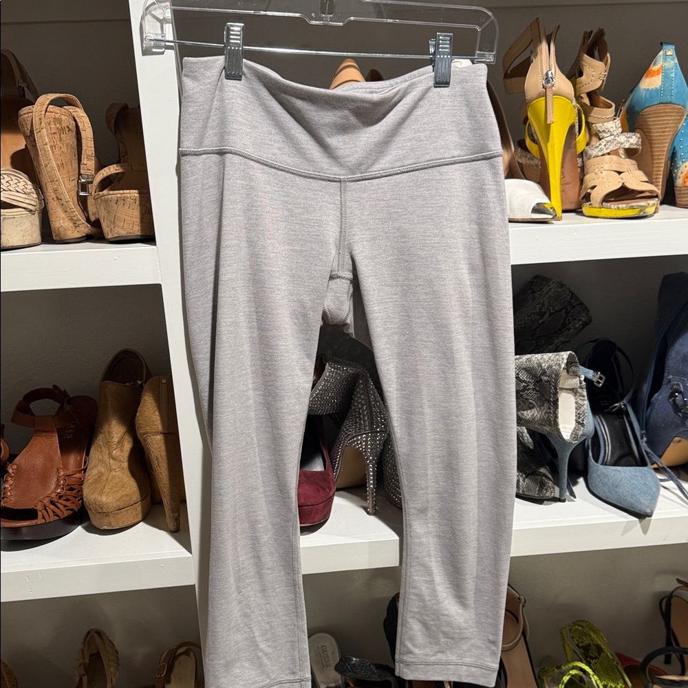 Lululemon Athletica Heather wonder under Gray Leggings sz 4